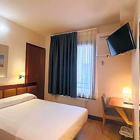 酒店 U-hotel Boutique Oria 托洛萨